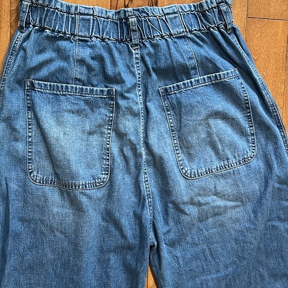 New with Tags Free People -We the Free Sawyer Boyfriend Taper Jeans- Size Small - Picture 13 of 14